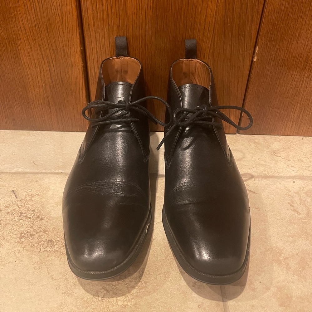 Clarks Chukka Boot - Picture 2 of 5